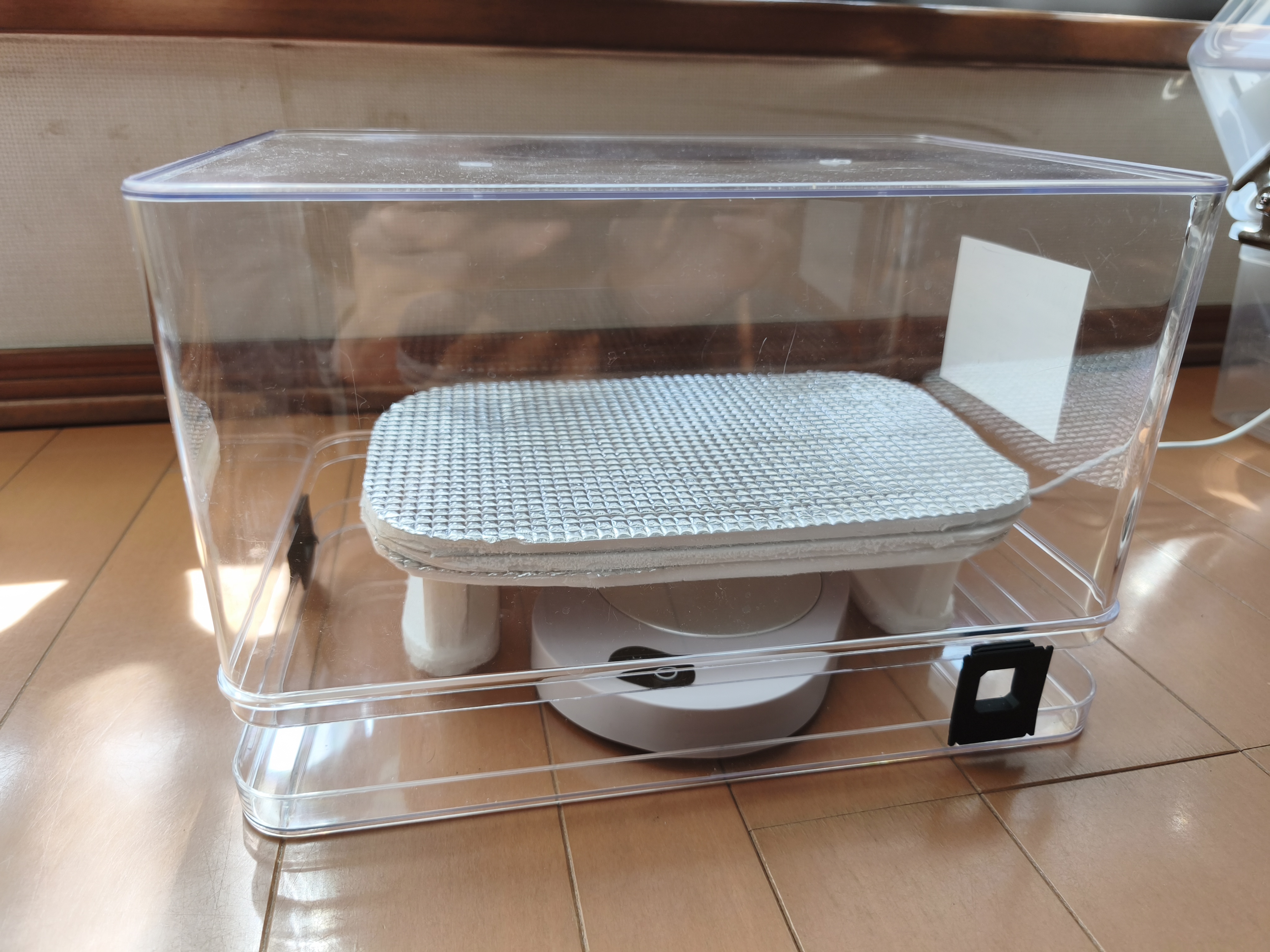 Featured image of post ダイソーのクリアケースで作る簡易育苗器 ver1.1｜カップウォーマーで26℃を安定化 [#DE-0002-0002]